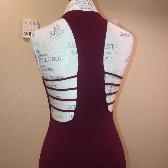 Maroon Bodycon Midi - Picture 4 of 4